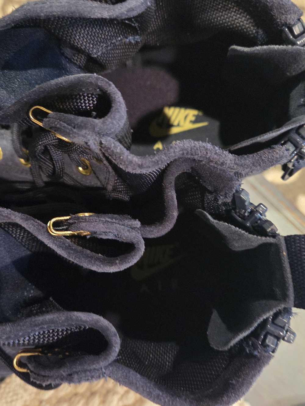 Men's Nike Air Force SF Mid Obsidian with Gold Eyelets - Picture 5 of 5